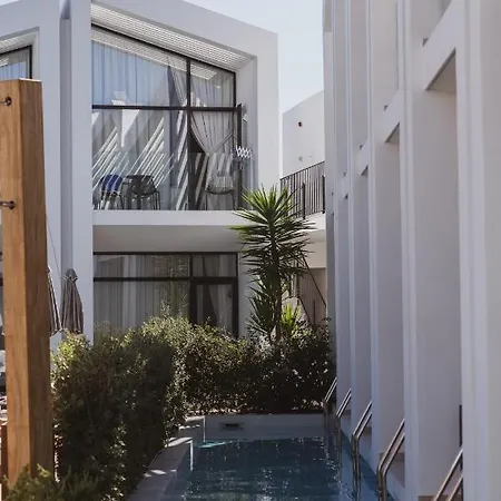 Cavo Vezal (adults Only)