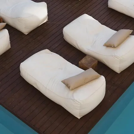 Cavo Vezal (adults Only)