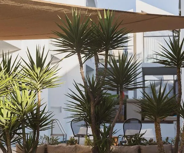 Cavo Vezal (adults Only) Laganas